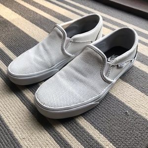 VANS Women’s Classic Slip-on Sneakers